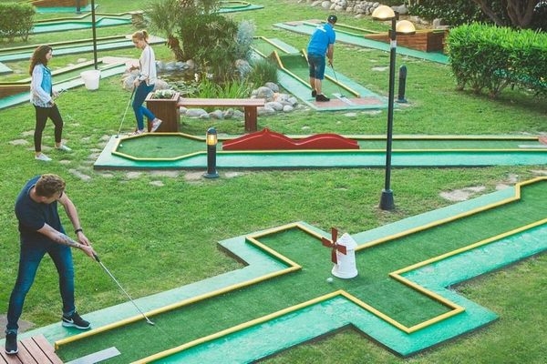Mini Golf